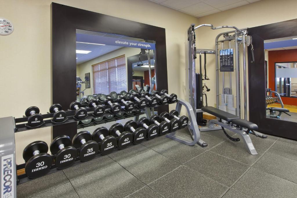 Hampton Inn & Suites Plattsburgh image 16
